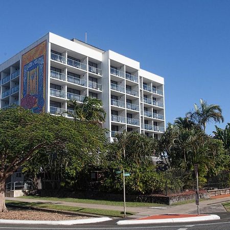 Cairns Plaza Hotel Екстер'єр фото